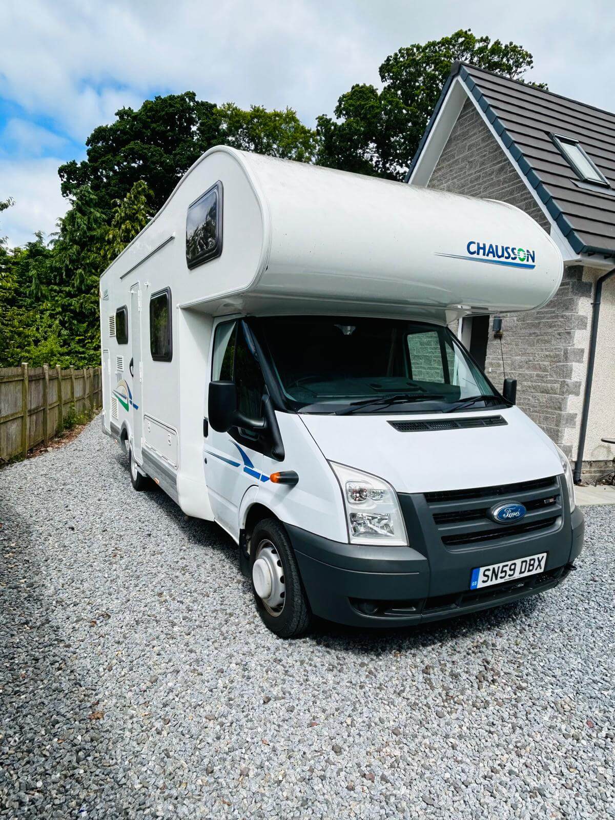 caravan buyers near me